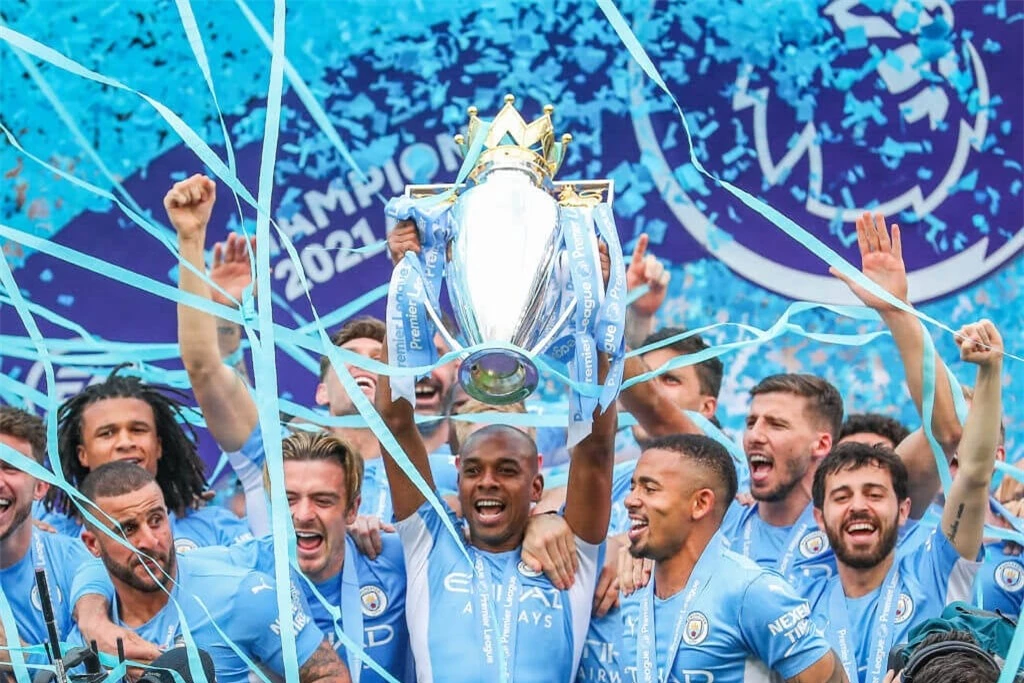 Án phạt vì vi phạm tài chính sẽ ảnh hưởng ra sao tới CLB Manchester City? - Ảnh 2.