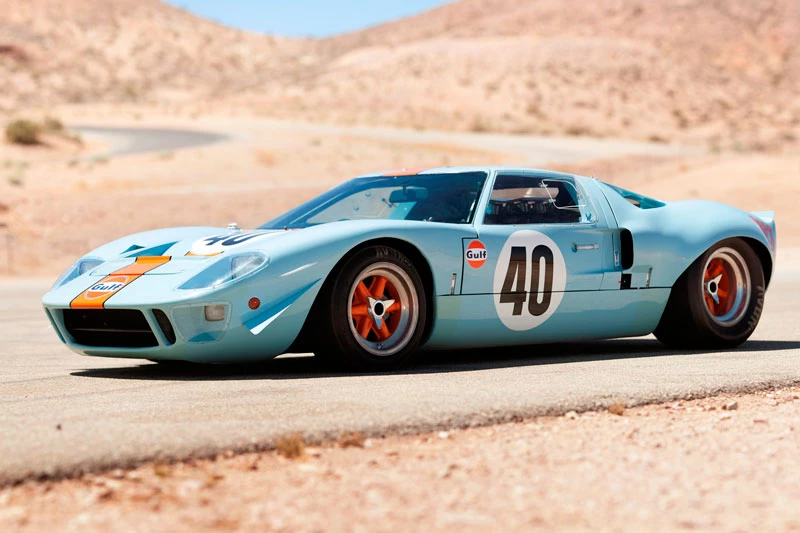 3. Ford GT40 Gulf/Mirage 1968 (giá: 11 triệu USD).