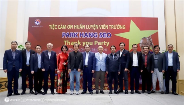 LĐBĐVN tổ chức tiệc cảm ơn HLV trưởng Park Hang Seo - Ảnh 1.