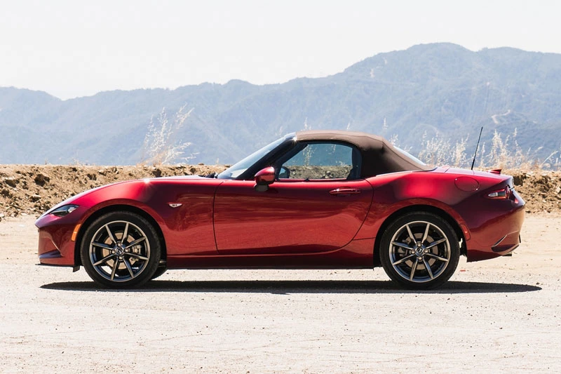 6. Mazda MX-5 Miata.