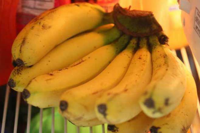 Không muốn rước bệnh vào thân, đừng bao giờ để chuối trong tủ lạnh