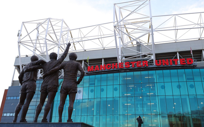 Xung quanh việc Man Utd đổi chủ: Nhiều nhà đầu tư quan tâm