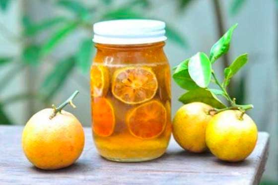 Uống 1 ly quất mật ong buổi sáng vừa giảm cân thần tốc, da lại sáng hồng mịn màng