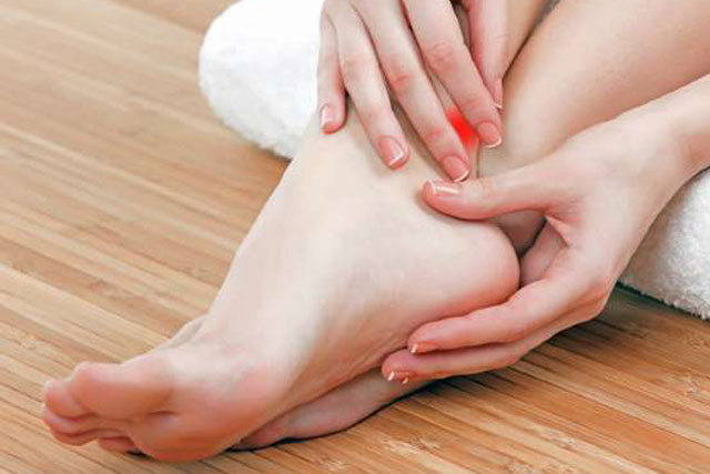 Bàn chân có 5 nét tướng này tượng trưng cho Tài - Lộc - Phúc, cả đời phú quý