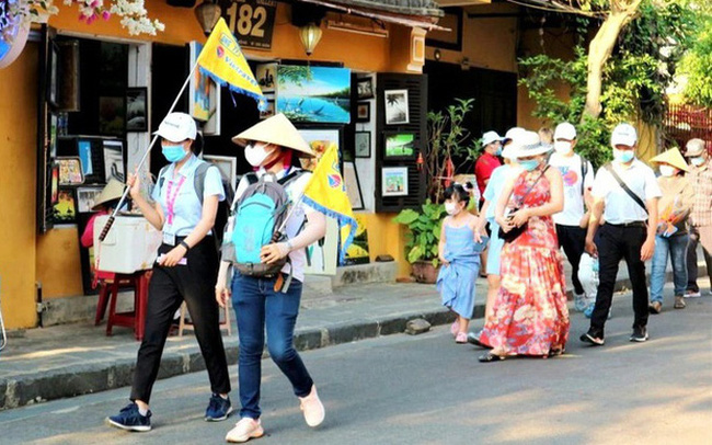 Khách đoàn Trung Quốc chưa thể sang Việt Nam
