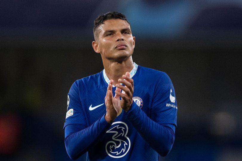 Ông chủ mới của Chelsea phá lệ vì Thiago Silva