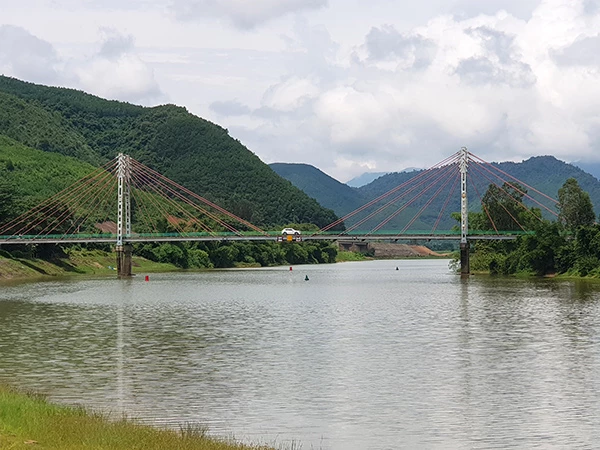 Sông Cu Đê, nơi cung cấp nguồn nước cho Nhà máy nước Hòa Liên (TP Đà Nẵng)