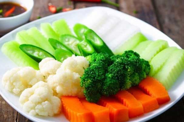 Bỏ thứ này vào luộc rau củ ai cũng bất ngờ nhưng hiệu quả vô cùng kỳ diệu, rau ngon đẹp mắt