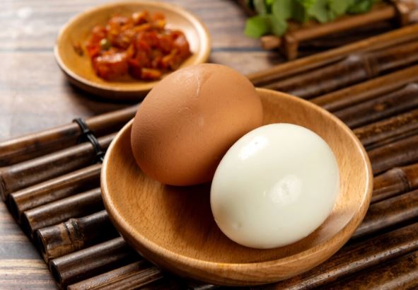 Trong 1 quả trứng luộc có chứa tận 3 vị thuốc