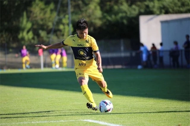 Quang Hải tiếp tục thi đấu cho đội B Pau FC - Ảnh 1.