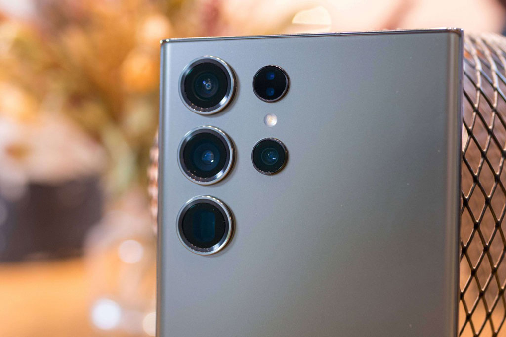 Ảnh chi tiết Samsung Galaxy S23 Ultra chuẩn bị lên kệ tại Việt Nam