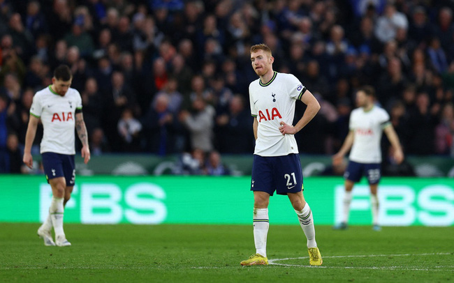 Tottenham thua tan nát trước Leicester City