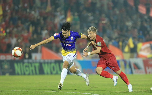 Cập nhật kết quả & BXH V.League 2023: CLB Hà Nội tạm chiếm ngôi đầu bảng