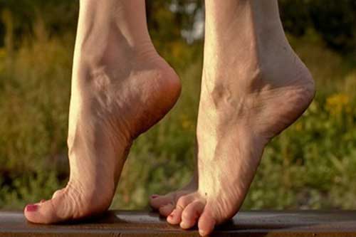 Chỉ cần một động tác đơn giản này, nữ giới hết mọi bệnh tật, nam giới bổ thận, dẻo dai bất ngờ