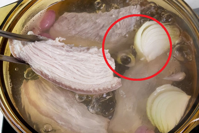 Đừng thả miếng thịt lợn vào nồi: Đây mới là cách để thịt tự đào thải độc tố ra ngoài, yên tâm mà ăn