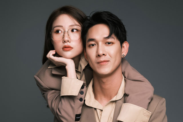 Song Luân - Uyển Ân "Nhà bà Nữ" khoe ảnh tình tứ dịp Valentine