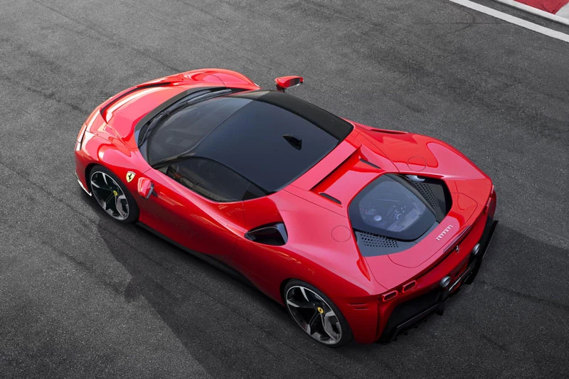 3. Ferrari SF90 Stradale (công suất tối đa: 986 mã lực).