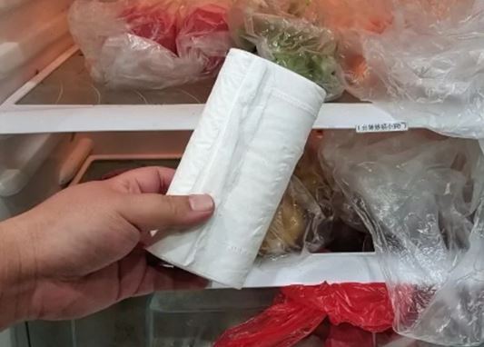 Đặt cuộn giấy vệ sinh trong tủ lạnh: Việc đơn giản nhưng có lợi ích lớn, nhà nào cũng cần
