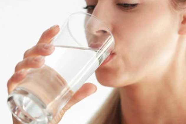 Uống nước vào đúng 'giờ vàng' này của buổi sáng, bạn sẽ thấy ngay điều vô cùng kỳ diệu