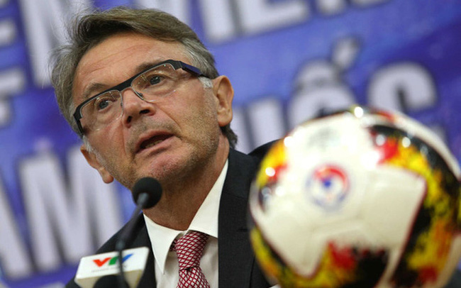 HLV Philippe Troussier trở thành tân HLV trưởng ĐT Việt Nam