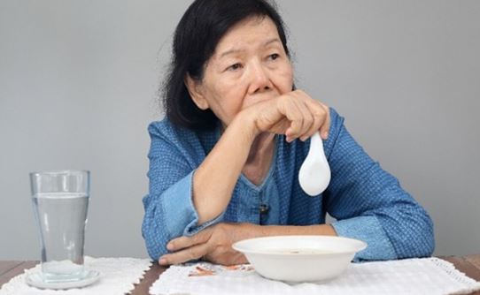 Lý do người cao tuổi bị suy dinh dưỡng