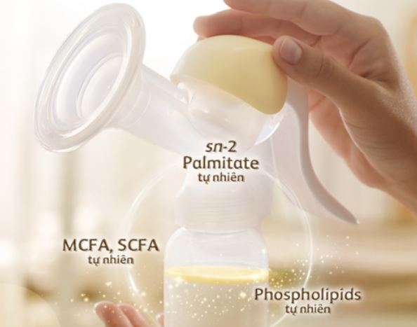 Sự thật về "lớp sữa vàng" trong sữa mẹ khiến các mẹ truyền tai nhau