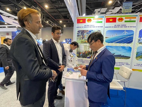 Nhiều doanh nghiệp thiết bị và công nghệ Việt "khoe" hàng trên đất Ấn