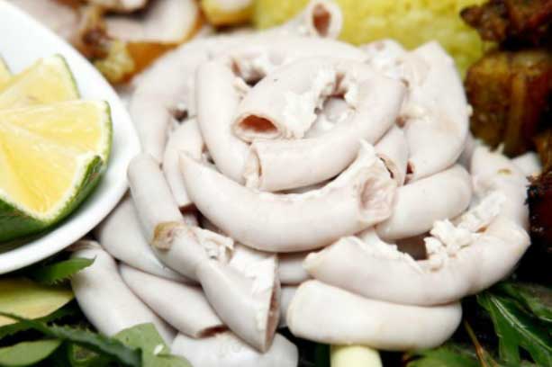 Ăn lòng lợn mà không biết những điều này sẽ có ngày bạn hối hận không kịp