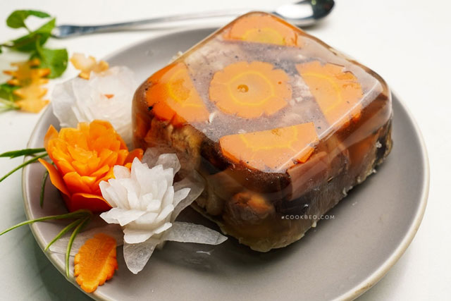 Cách nấu thịt đông trong veo, ăn hoài không ngán