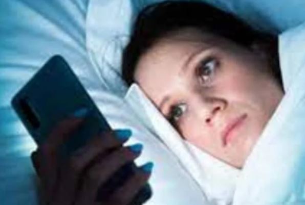 4 thói quen hàng ngày khiến bạn già đi nhanh hơn, số 2 có tới 90% mắc phải mà không biết