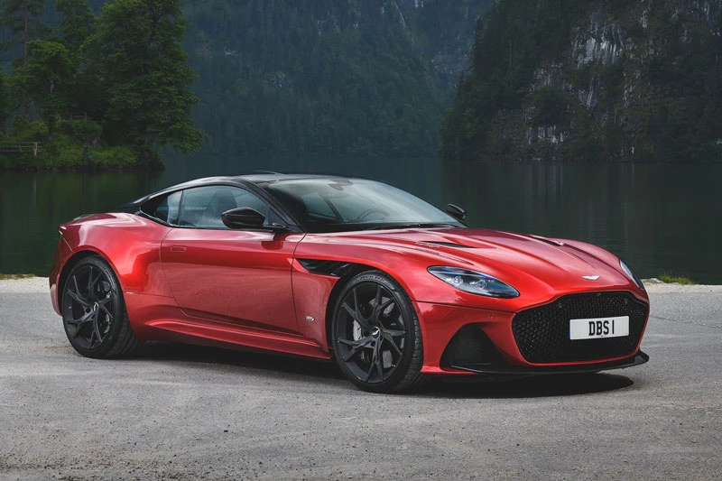 4. Aston Martin DBS.