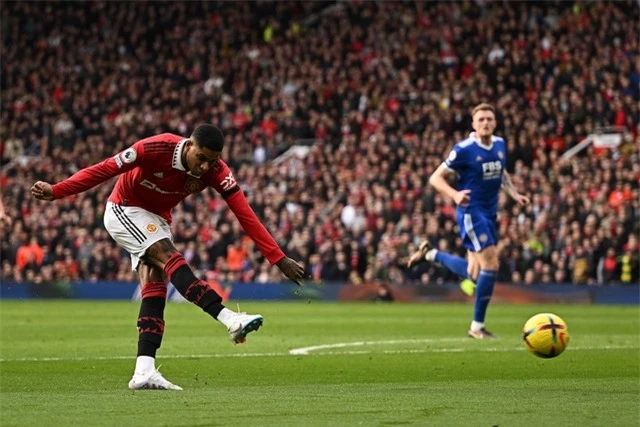 Rashford tỏa sáng, Manchester United thắng đậm Leicester - Ảnh 2.