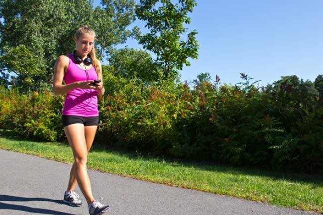 Những thói quen nhỏ hàng ngày này sẽ giúp bạn gái duy trì vóc dáng thon thả lâu dài