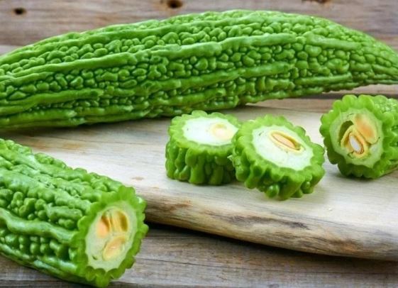 Chỉ cần thêm vài giọt này mướp đắng không còn vị đắng lại giòn ngon gấp bội