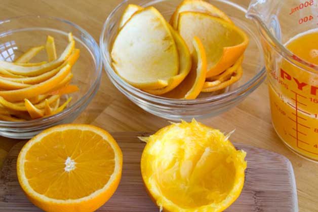 Ăn cam xong vội vứt vỏ ngay chẳng khác nào bạn đang ném cả tá "thần dược" vào thùng rác