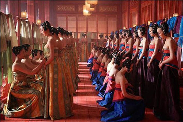 Các hoàng đế ngày xưa chọn thê thiếp theo 3 tiêu chuẩn chính: Các cô gái ngày nay hiếm khi đạt được