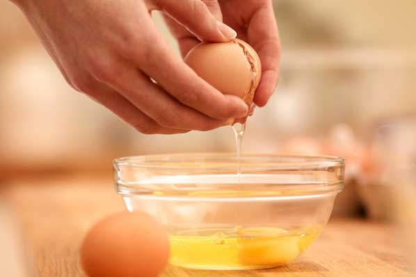 Đừng dại dột mà ăn trứng gà kiểu này kẻo 'cõng bệnh' về người, nguy hiểm rình rập ngay cạnh