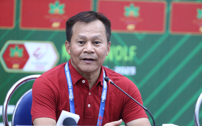 Lư Đình Tuấn từ chức HLV trưởng Becamex Bình Dương