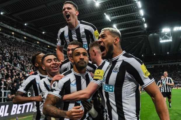 Newcastle thăng tiến kể từ khi về tay các tỷ phú Saudi Arabia