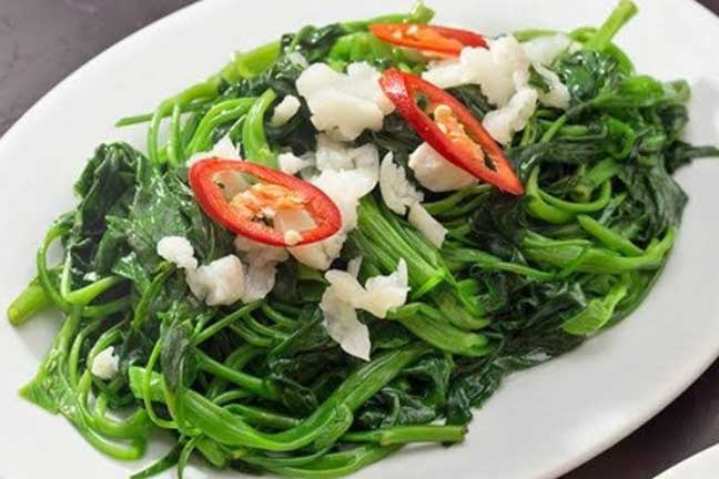 Người mắc những bệnh này thì cấm kỵ ăn rau muống nếu không bệnh tình ngày càng tăng nặng