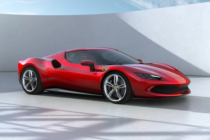 3. Ferrari 296 GTB 2022 (thời gian tăng tốc từ 0-96 km/h: 2,7 giây).