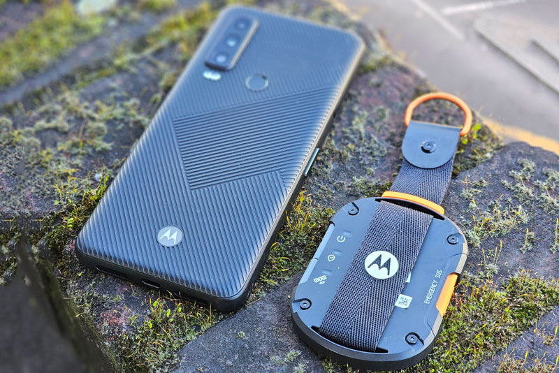 Smartphone ‘nồi đồng cối đá’, RAM 6 GB, giá hơn 14 triệu đồng