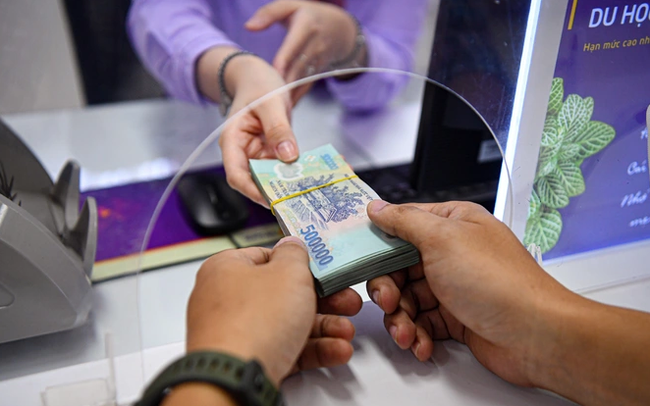 Nhiều ngân hàng giảm lãi suất tiền gửi