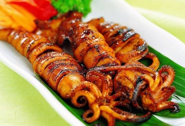 Những ai không nên ăn mực?