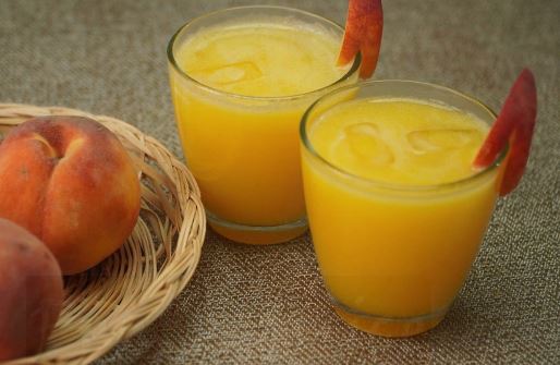Lợi ích tuyệt vời của nước ép đào với sức khỏe