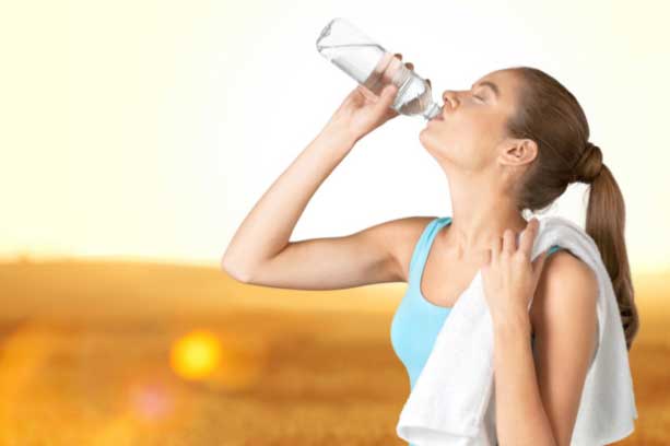 Uống nước rất tốt nhưng nên uống ngay sau khi ăn xong hay uống vào lúc nào? Đừng bỏ qua thời điểm này