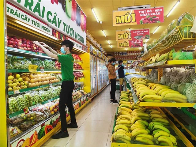 Doanh nghiệp bán lẻ Việt nỗ lực giữ ưu thế trên sân nhà - Ảnh 2.