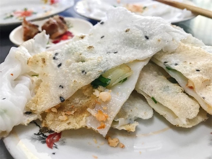 Món bánh lạ miệng mỗi lần ăn là phải ‘đập’, trót thử 1 lần là muốn ăn hoài - 1