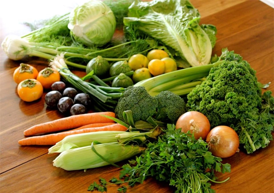 8 lợi ích bất ngờ khi bạn ăn rau xanh hàng ngày