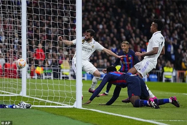 Barcelona giành lợi thế tại bán kết lượt đi Cúp Nhà Vua Tây Ban Nha - Ảnh 1. Barcelona giành lợi thế tại bán kết lượt đi Cúp Nhà Vua Tây Ban Nha - Ảnh 1.